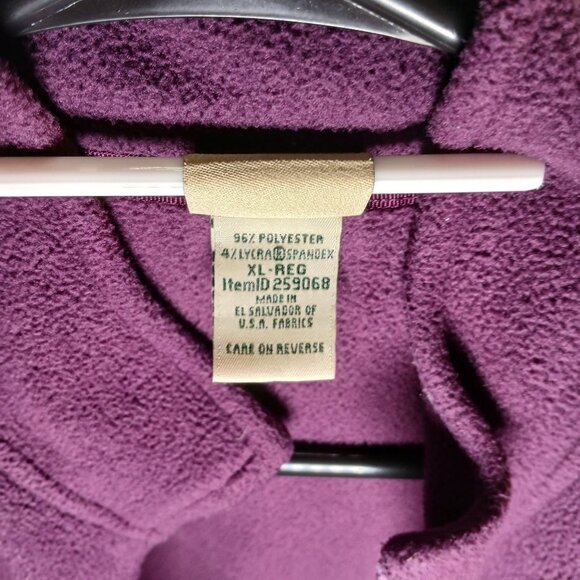 L.L. Bean Women's Full Zip Fleece Vest Size XL Warm Insulated Layer Sleeveless P - Picture 4 of 16